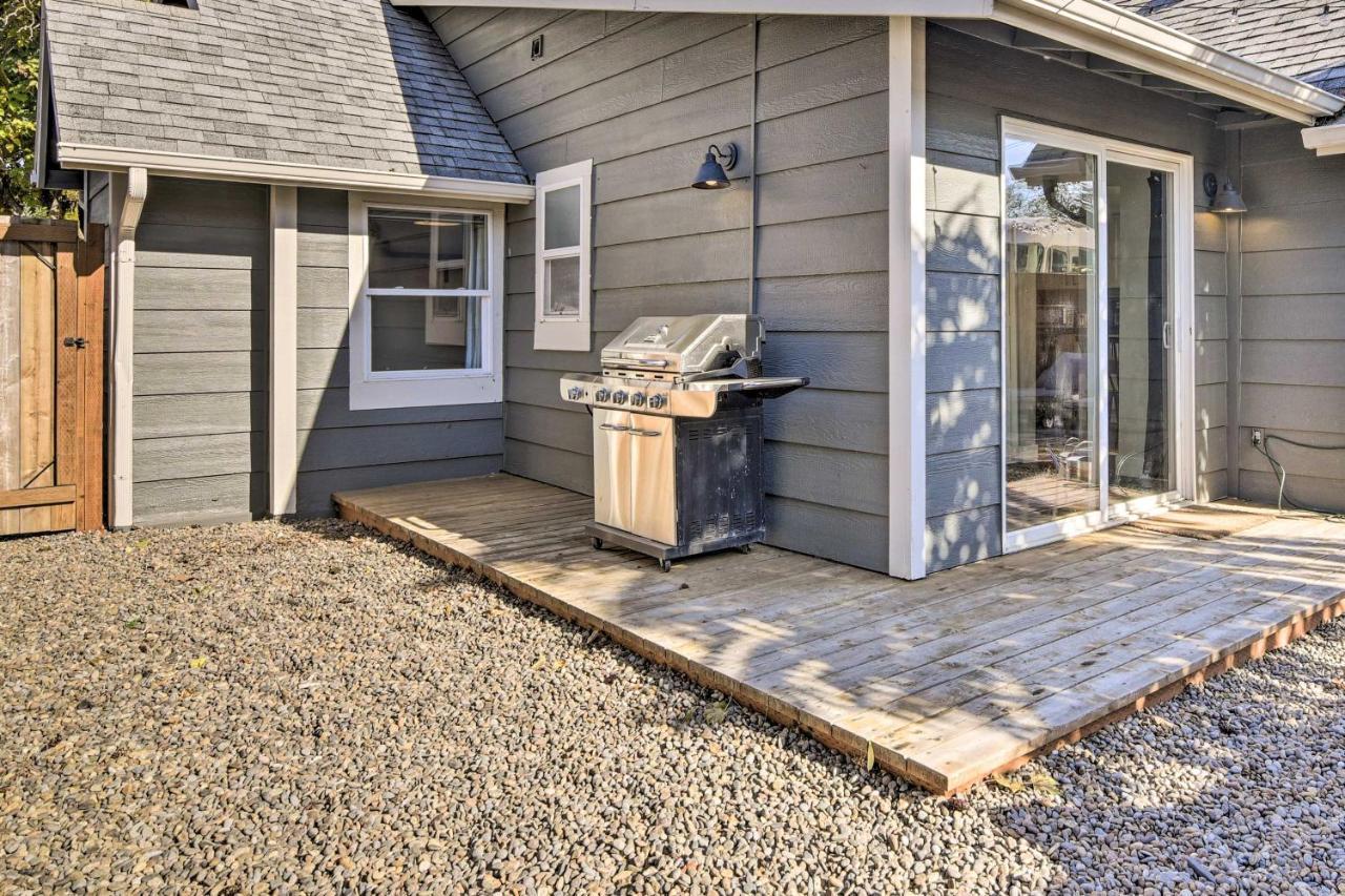 Adorable Retreat Less Than 8 Mi To Downtown! Portland
