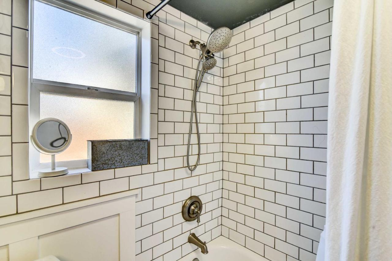 Adorable Retreat Less Than 8 Mi To Downtown! *